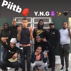 Meet your Posher, Deandre